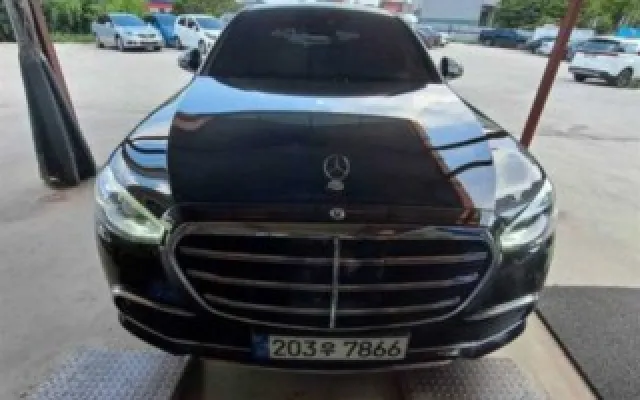 수원중고차판매사이트 S클래스-W223 S580L 4MATIC 매물 사진 9 - 2023/05 139,491km