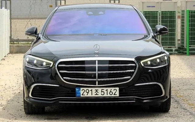 수원중고차판매사이트 S클래스-W223 S580L 4MATIC 매물 사진 8 - 2022/02 113,878km