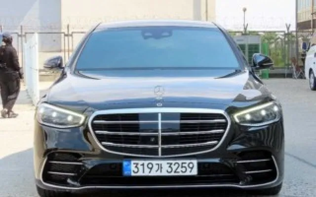 수원중고차판매사이트 S클래스-W223 S400 d 4MATIC 매물 사진 16 - 2022/08 105,353km